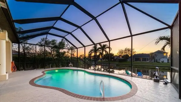 Willkommen bei Sunny Cape Homes und in Cape Coral