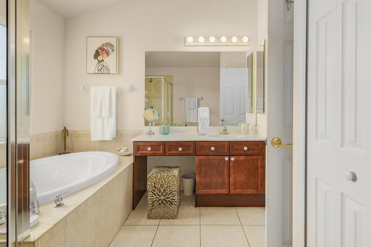 20-web-or-mls-0C6A4738